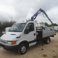 Iveco Daily 35c15 cassone fisso con gru
