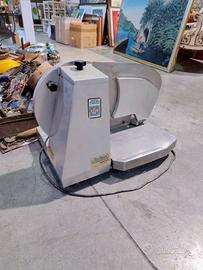 AFFETTATRICE ELETTRICA