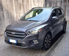 Ford Kuga St-line