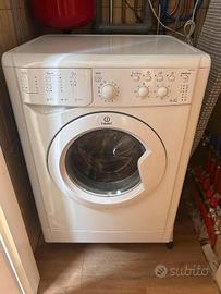 Lavatrice Indesit 6 kg classe A+