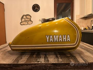 Serbatoio vintage Yamaha AT2 125