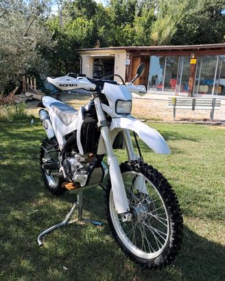 yamaha  WR 250 R COME NUOVA