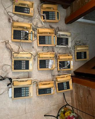 12 telefoni fissi Goldstar con centralino