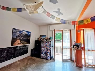 Bilocale a Montevecchia bassa con box e cantina