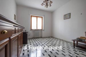 TRILOCALE CON ASCENSORE