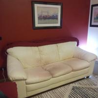 Coppia di Divani in pelle primofiore