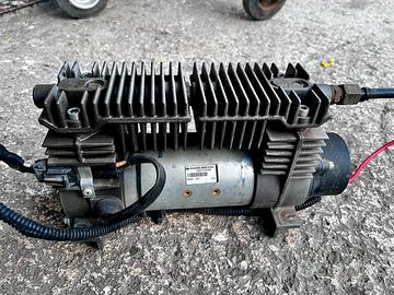 Compressore sospensioni KNOR-BREMSE K001319N00