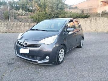 Toyota Verso-S 1.4d Active Camera Multif.