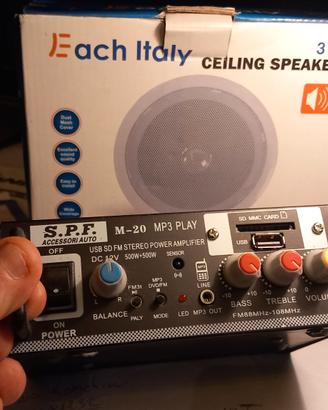 amplificatore con altoparlante  portatile 