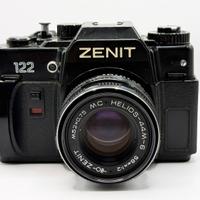 Zenit 122 con ottica MC Helios 44-M-6