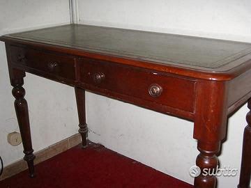 Fine '800 scrittoio inglese noce . AUTENTICO