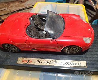 Maisto - 1/18 - Porsche Boxster rosso - modellino
