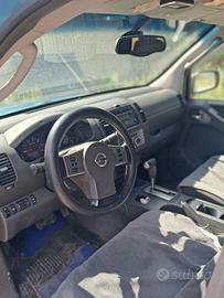 Nissan navara d40 2006