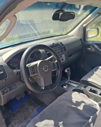 Nissan navara d40 2006