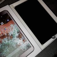 Tablet nuovo mai usato 8"