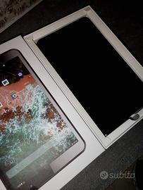 Tablet nuovo mai usato 8"