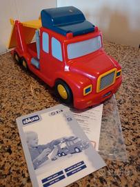 Camion Bisarca Chicco con elevatore