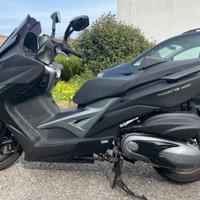 Kymco Xciting 400i ABS- 2018 - DA VETRINA