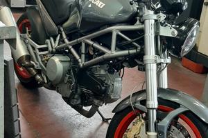 Ducati Monster 620 - 2002
