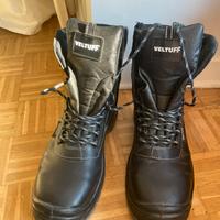 Stivali antinfortunistici