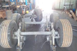 ASSALI PER SEMIRIMORCHIO SENZA RUOTE