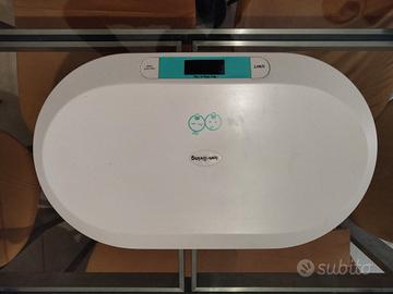 bilancia per neonati