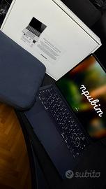 Macbook air da 13” con chip apple M2 batteria 100%