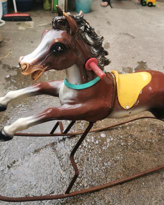 Cavallino a dondolo vintage