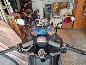scooter sport turing