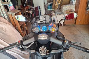 scooter sport turing