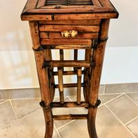 Tavolino in bambù con cassetto 23x23x65 cm