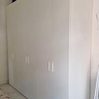 Armadio 6 ante bianco in legno di rovere