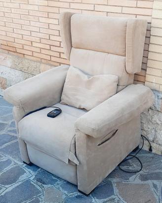 Poltrona Mondo Relax  reclinabile e massaggiante