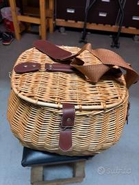 Cesto paniere in vimini a tracolla per funghi