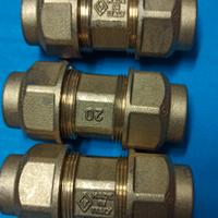 manicotti a compressione in ottone 