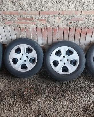 cerchi gomme ford