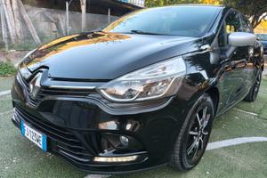 Renault Clio 1.2 FULL OPTIONAL 2017 KM 110