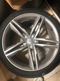 Cerchi audi 19  con gomme nuove