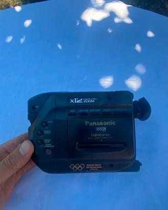 Videocamera Panasonic Palmcorder NV-S5E VHS-C X12