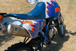 Suzuki dr 650