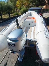 gommone quicksilver alurib 320  motore honda 20 cv