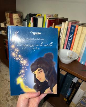 Libro La ragazza con la rotella in piu