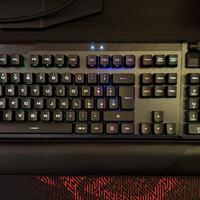 Asus rog tastiera claymore 2