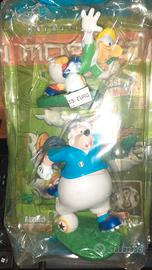 2 Figure calciatori disney Gastone,Basettoni italy