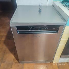 lavastoviglie Whirlpool 