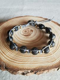 bracciale artigianale con pietra lavica