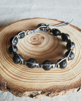 bracciale artigianale con pietra lavica