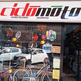 Negozio attività biciclette riparazione