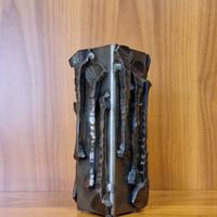 Vaso in ferro battuto