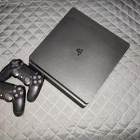 PS4 + Giochi e 2 controller